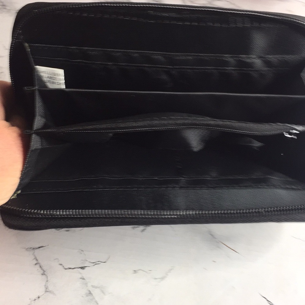 Black Soft Patchwork Leather Zippered Continental… - image 7